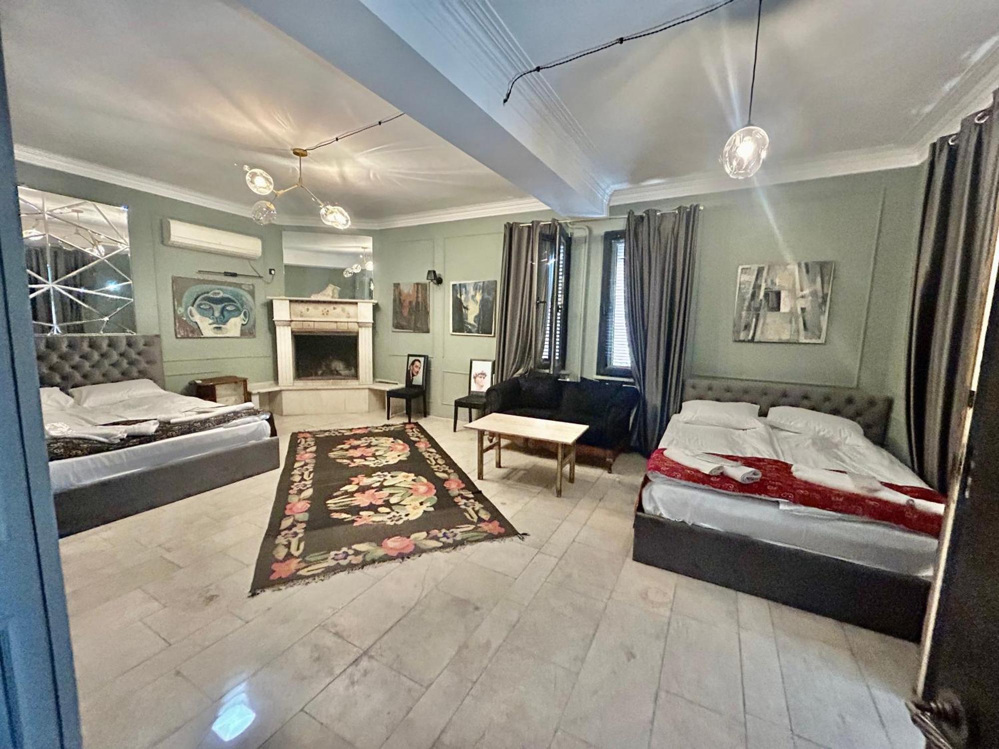 Art Hotel Home Тбилиси Экстерьер фото