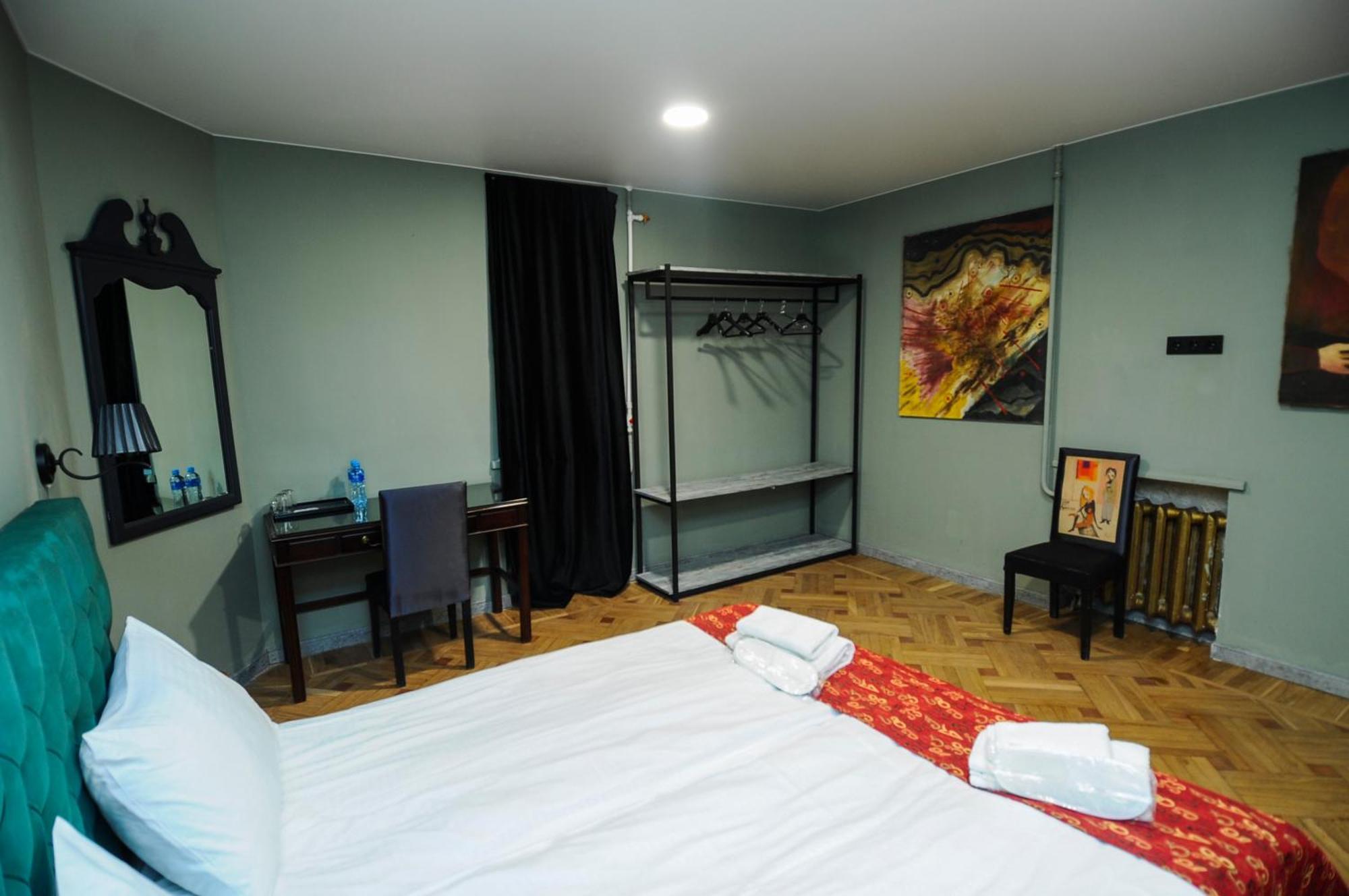 Art Hotel Home Тбилиси Экстерьер фото