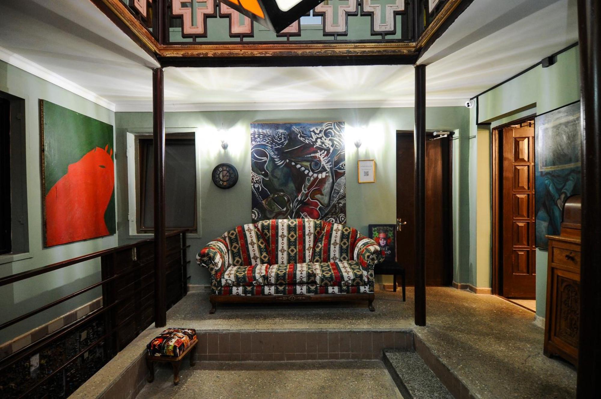 Art Hotel Home Тбилиси Экстерьер фото