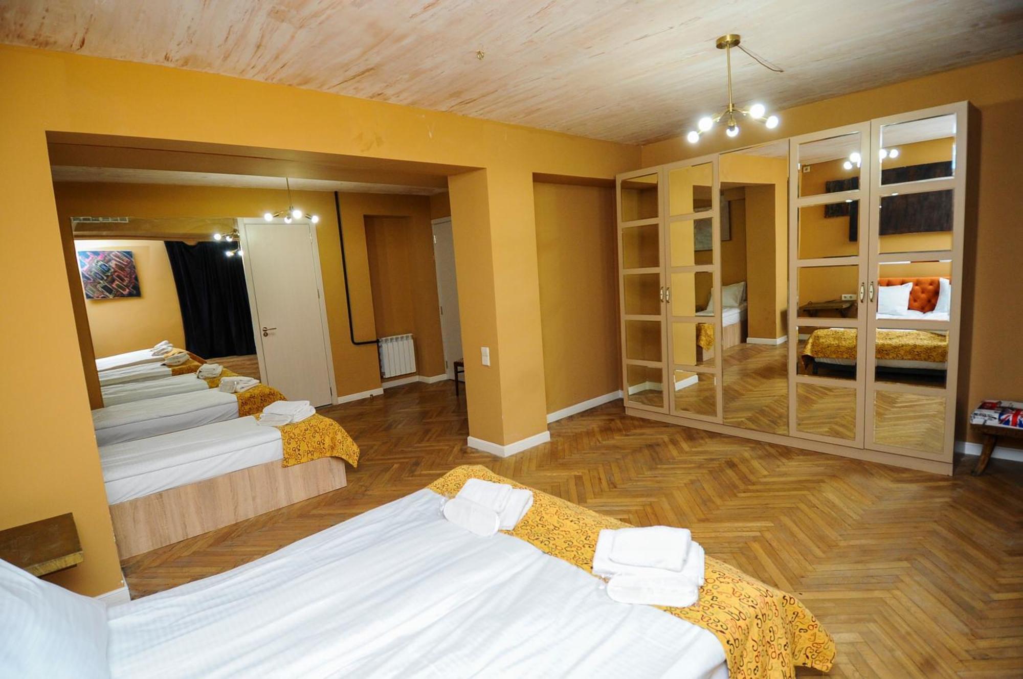Art Hotel Home Тбилиси Экстерьер фото