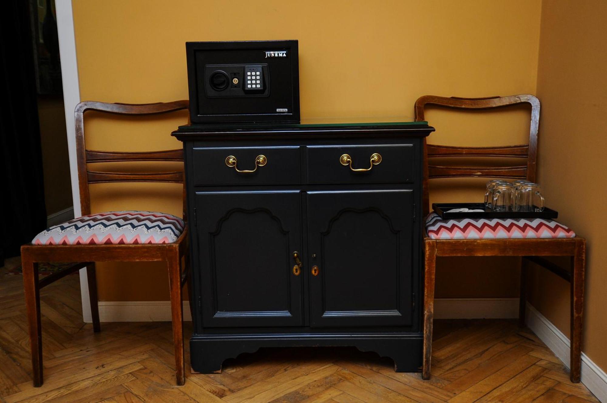 Art Hotel Home Тбилиси Экстерьер фото