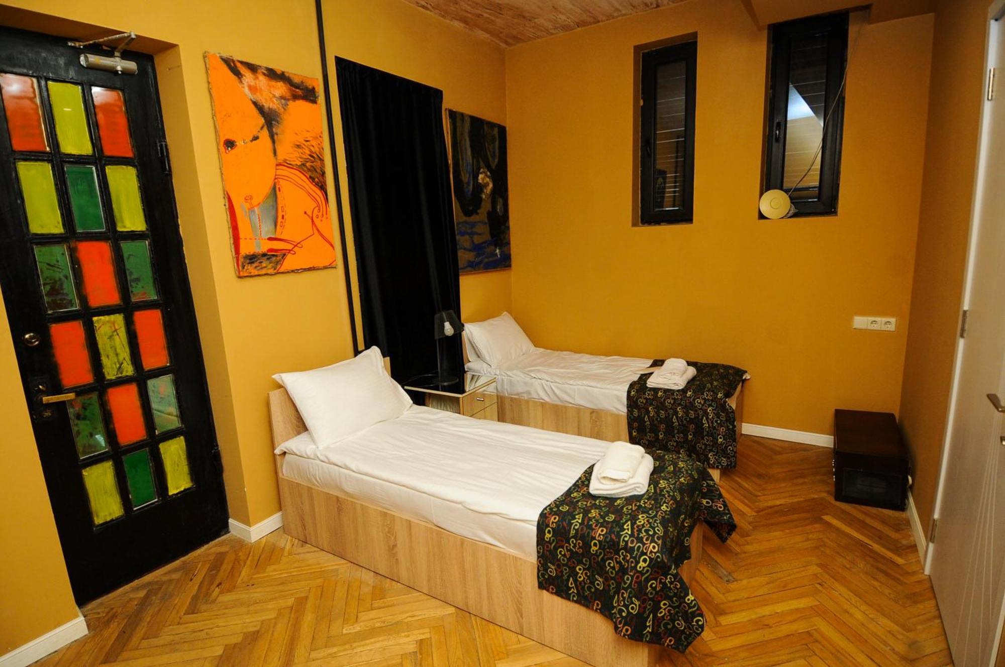 Art Hotel Home Тбилиси Экстерьер фото