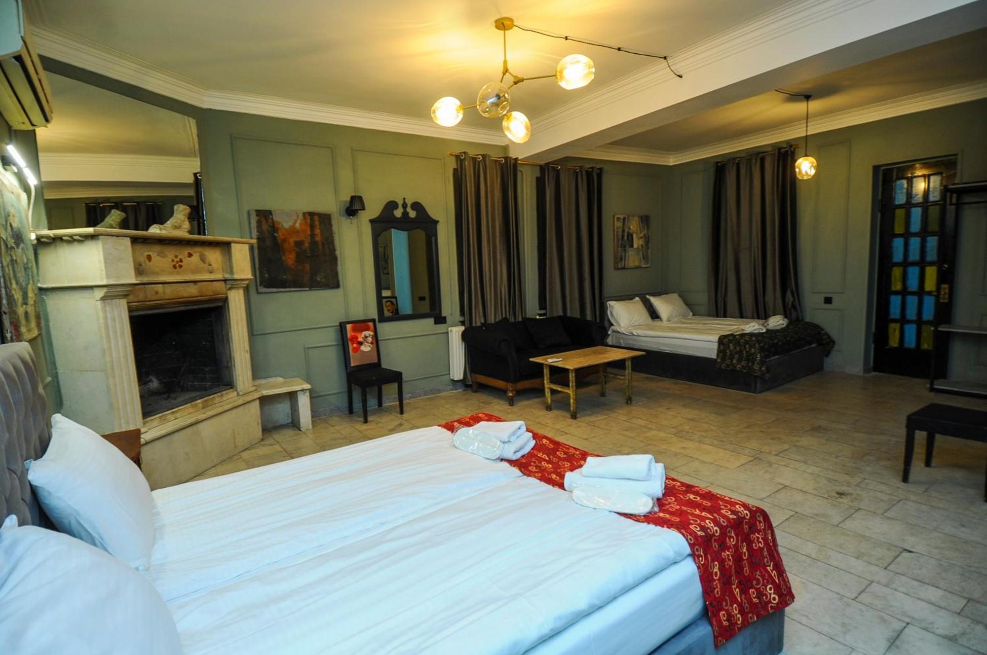 Art Hotel Home Тбилиси Экстерьер фото